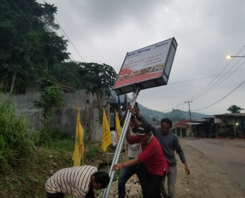 Neon Box Rumah Makan